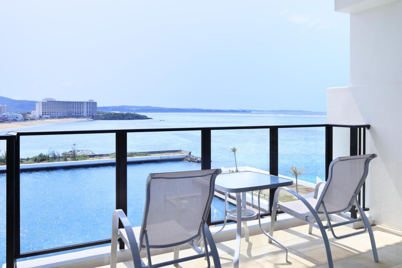 Sheraton Okinawa Sunmarina Resort Onna Exterior photo